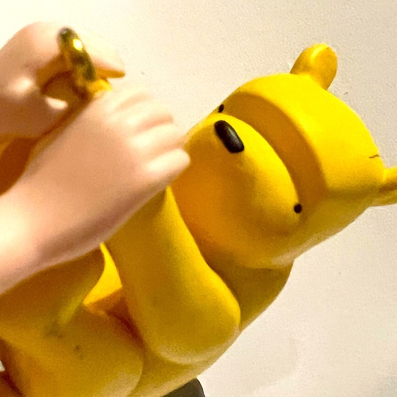 1999 Winnie the Pooh and Chris Robin #1 - Playing with Pooh Christmas Ornament - Picture 4 of 5